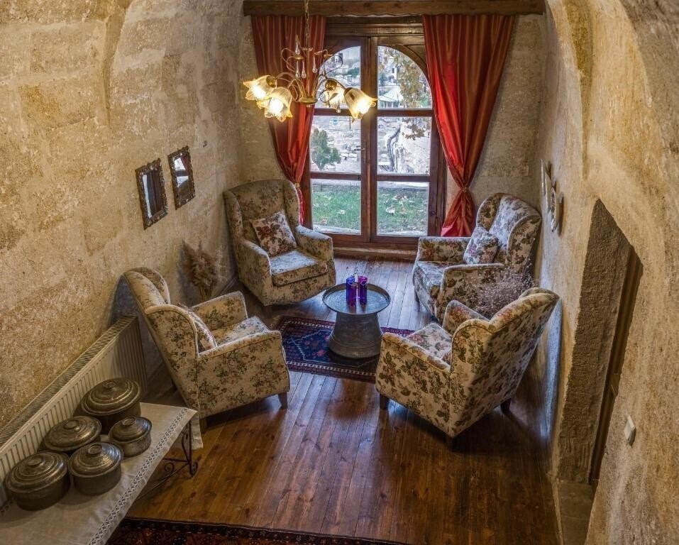 Апартаменти Temenni Evi 3*