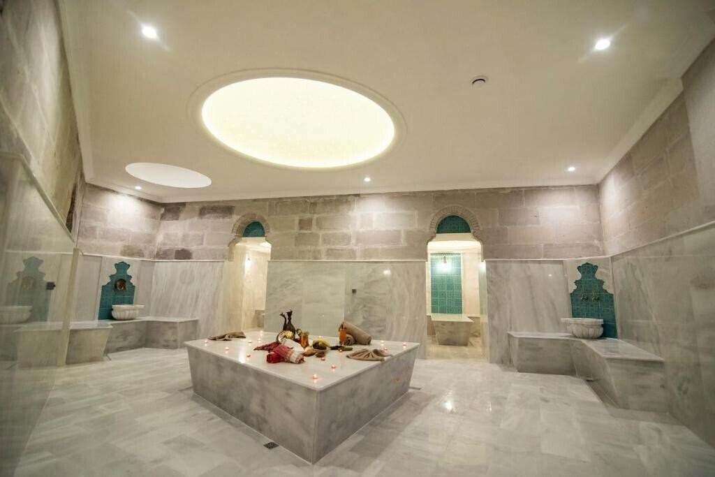 Вид Imperial Cave Suites Hotel & Spa 4*