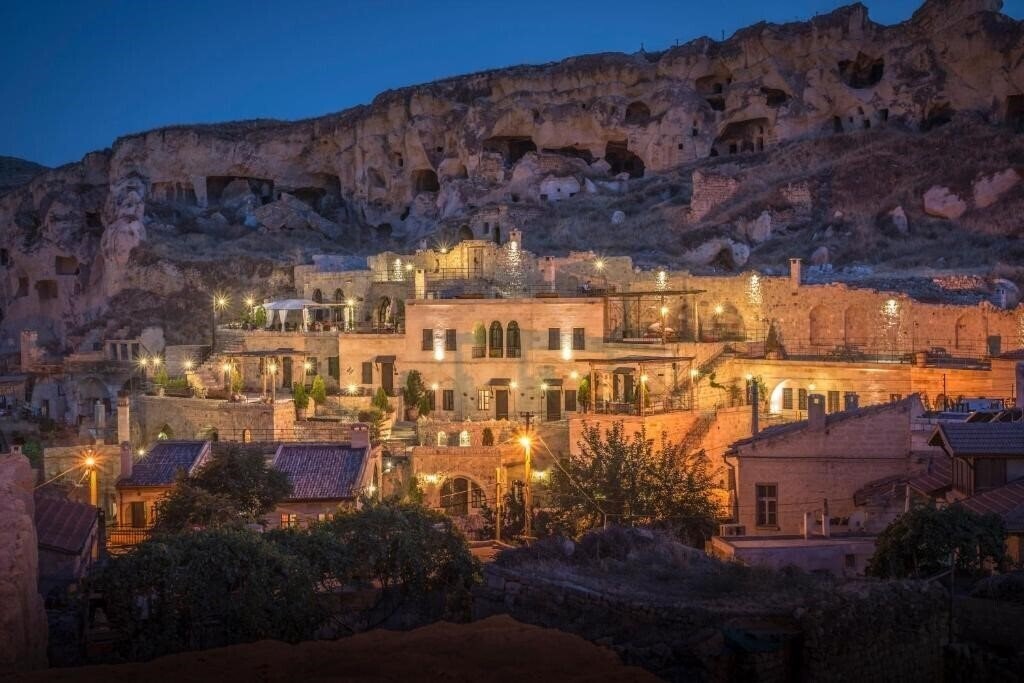 Готель Dere Suites Cappadocia (ex. Dere Suites Hotel, Dere Suites) 4*