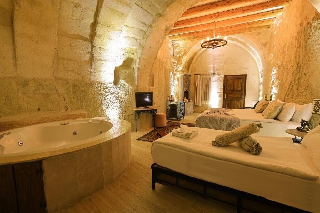 Фотография Ortahisar Cave Hotel 3*