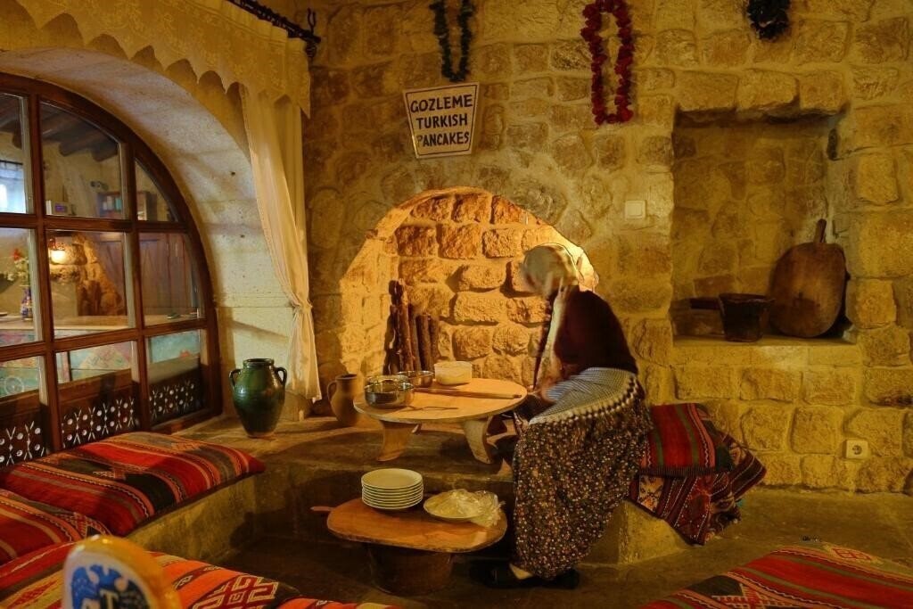 Территория Selcuklu Evi Cave Hotel 3*