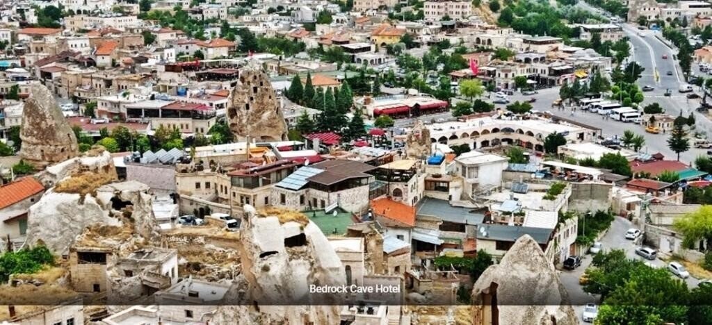 Территория Bedrock Cave Hotel -Adults Only 3*