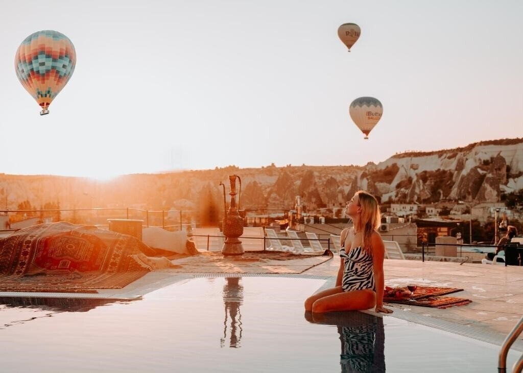 Апартаменти Cappadocia Caves Hotel 3*