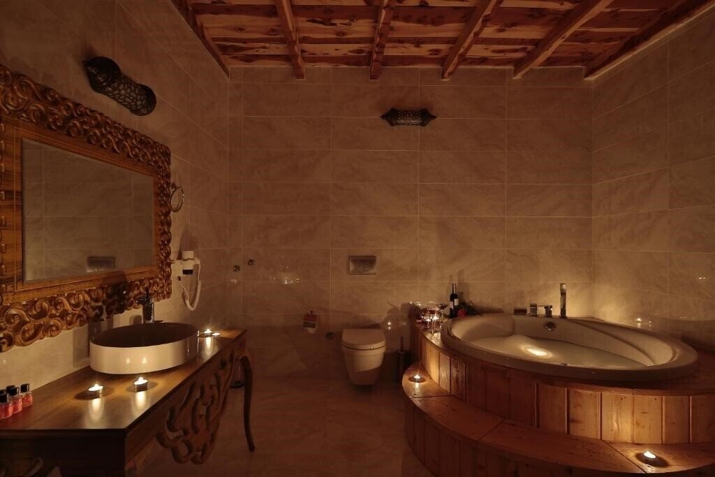 Апартаменти Elevres Stone House Hotel 4*