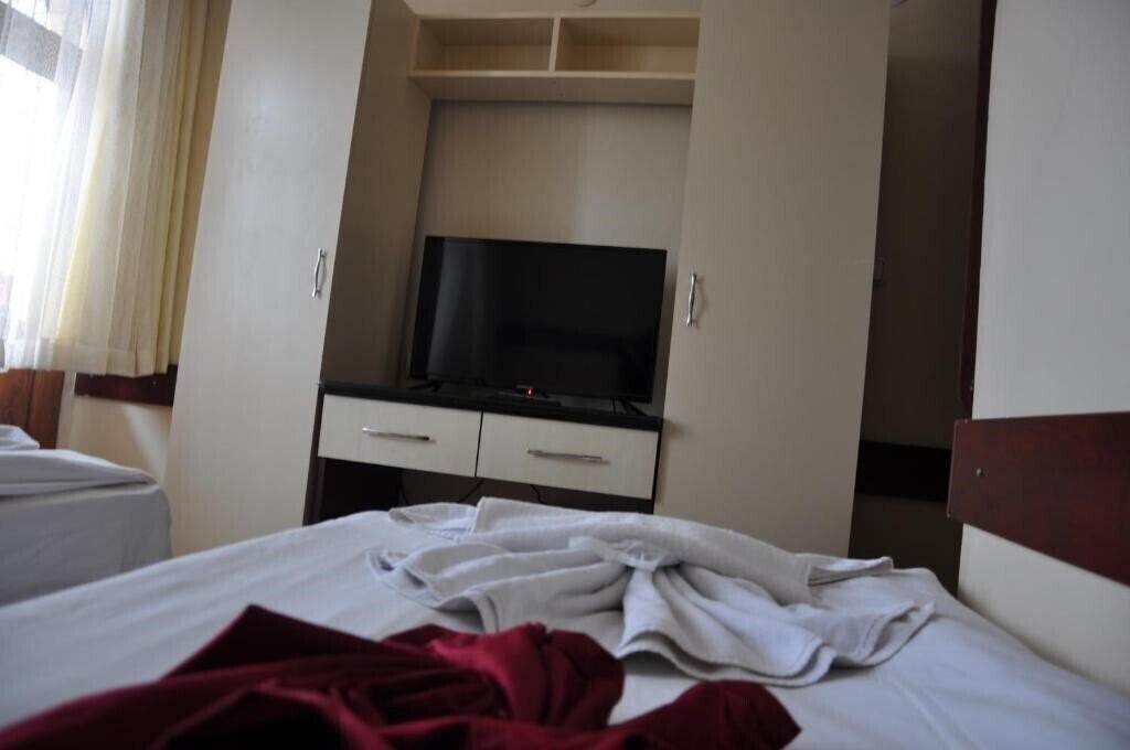 Апартаменти Feza Hotel 3*