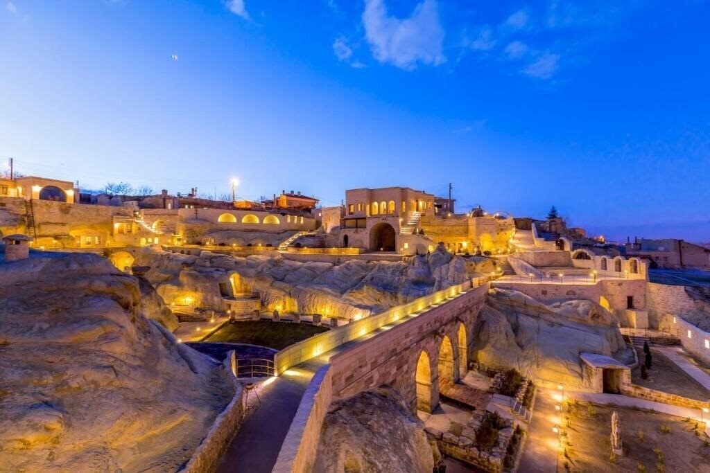 Территория Hanedan Cappadocia Suites 3*