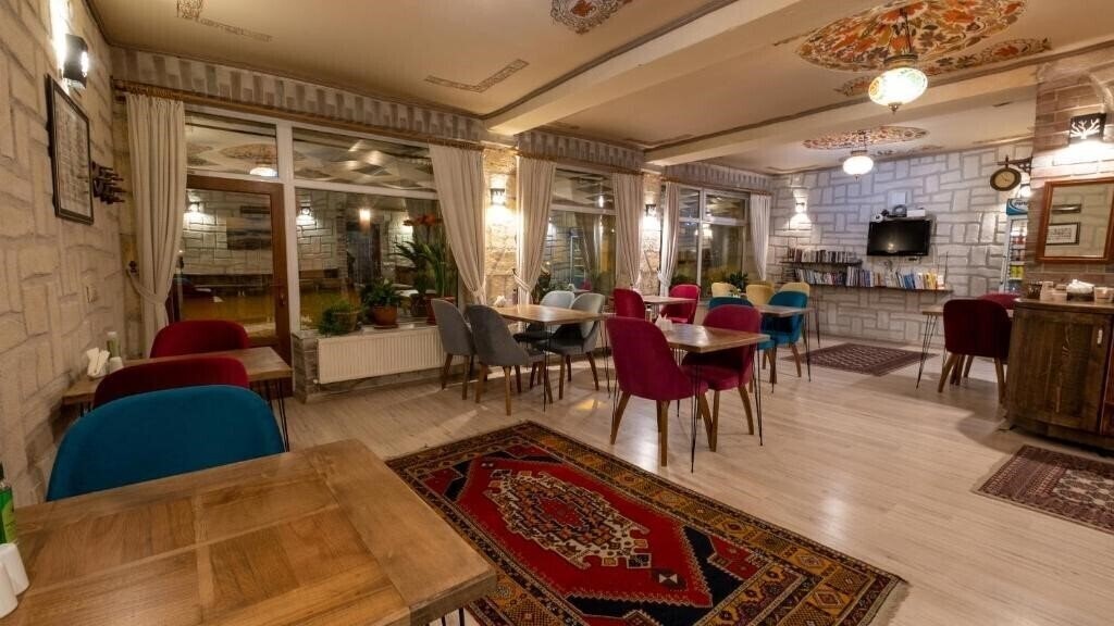 Фотографія In Stone House 3*