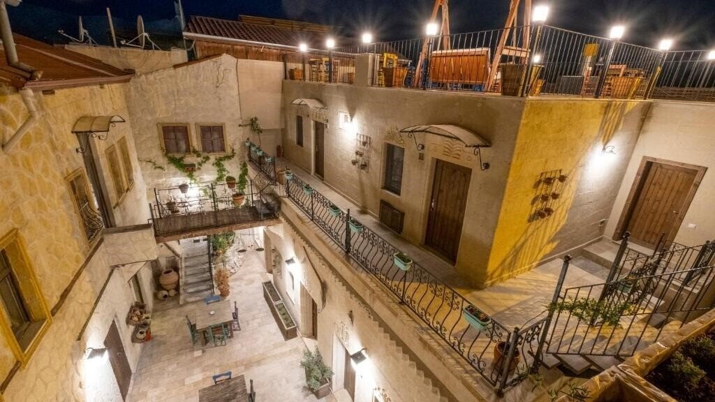 Територія In Stone House 3*