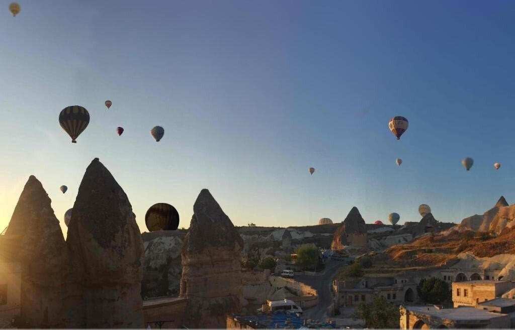 Территория Mosaic Cave Hotel 4*