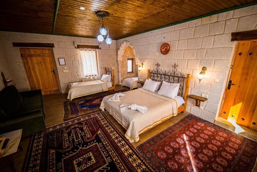 Фотография Angel Cave Suite (ex. Tribal Cave Hotel) 3*