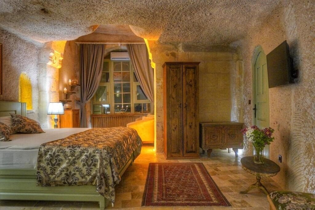 Территория Takaev Cave Hotel 3*