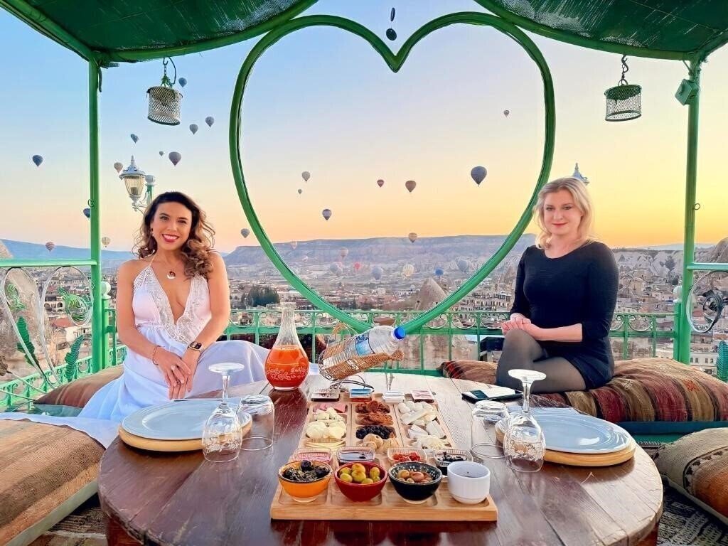 Апартаменти Maccan Cave Hotel 4*