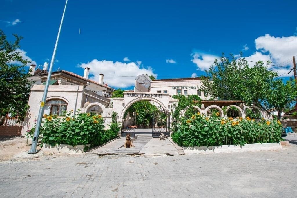 Апартаменты Maron Stone House 3*