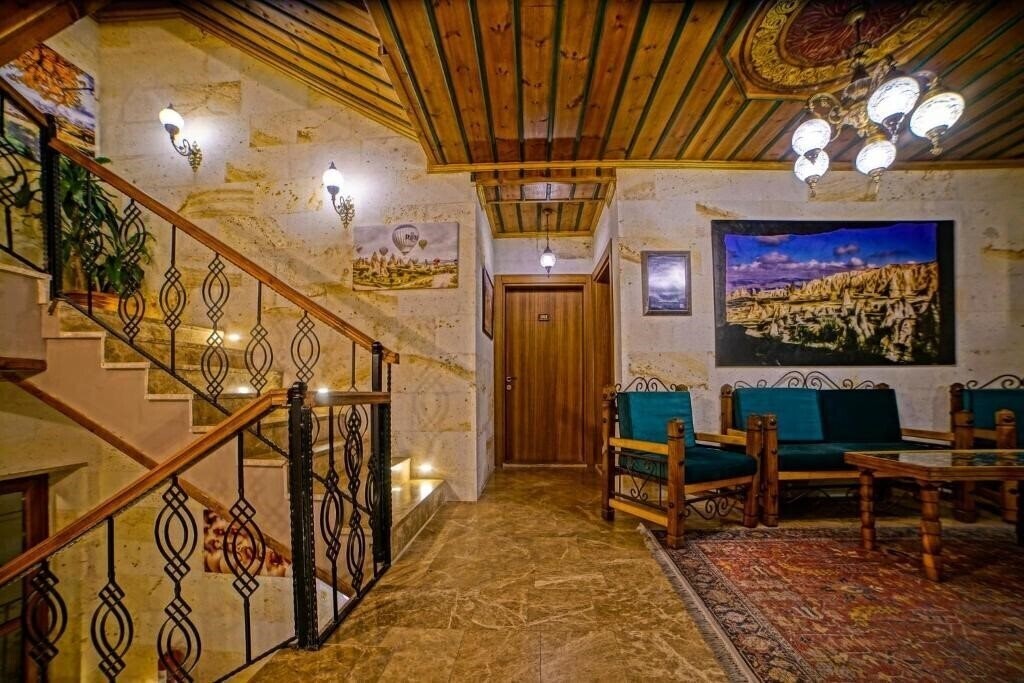 Апартаменти Milat Cave Hotel 3*