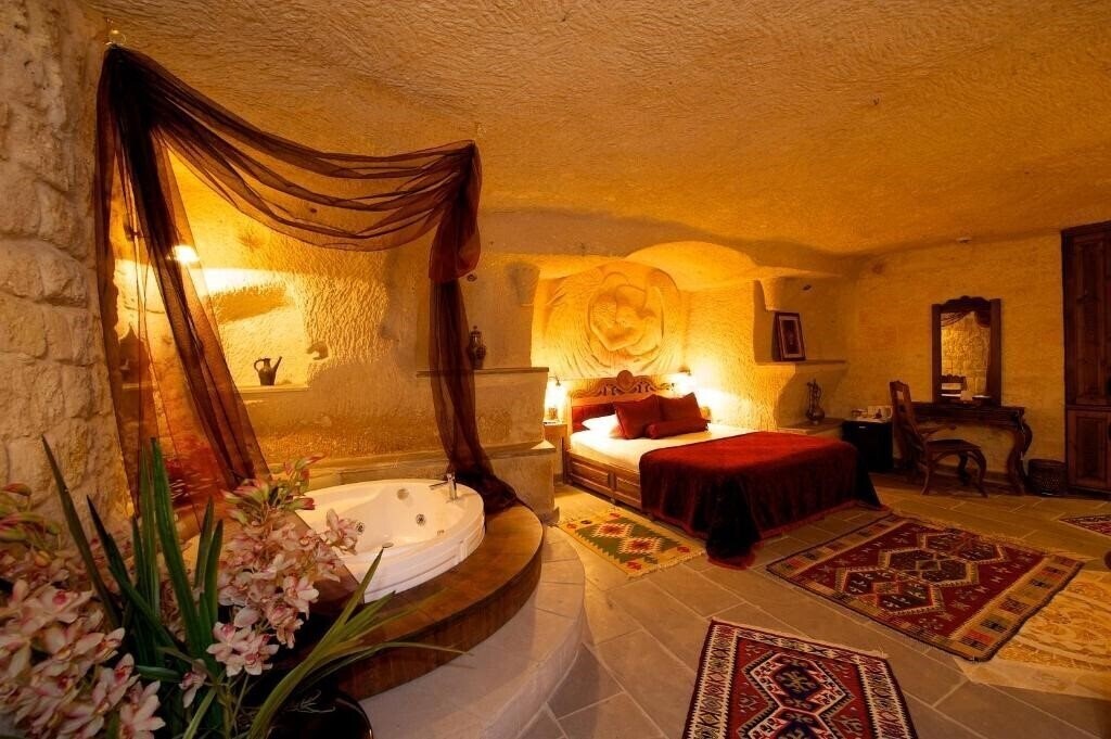 Територія Miras Hotel 4*