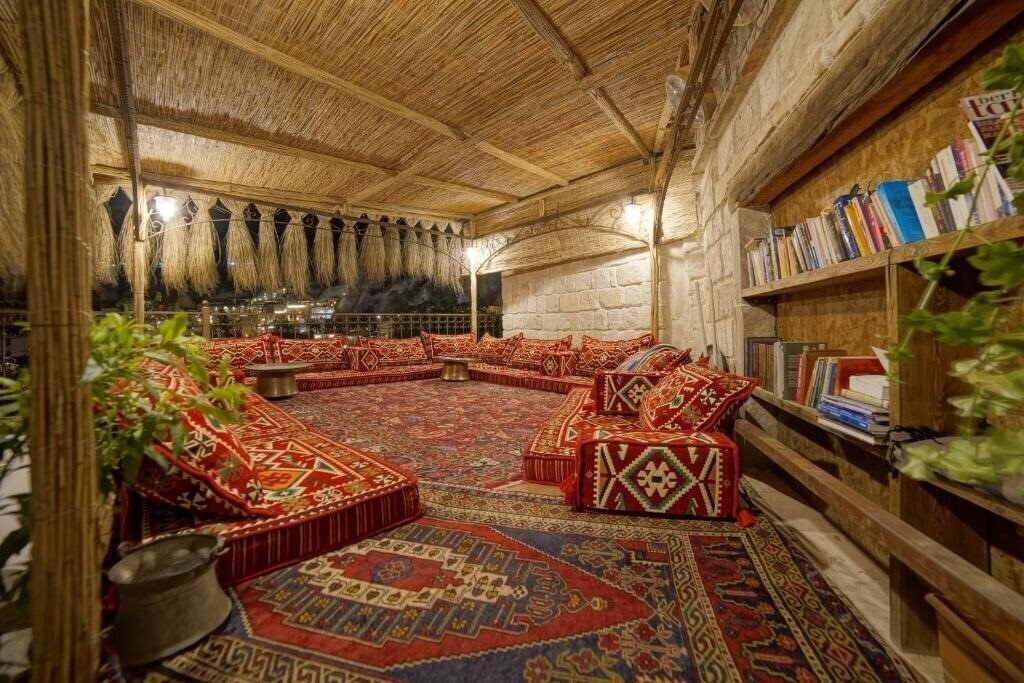 Зображення Panoramic Cave Pension 3*