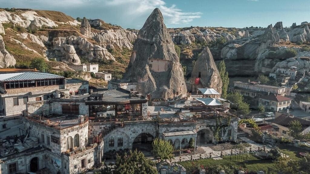 Готель Panoramic Cave Pension 3*