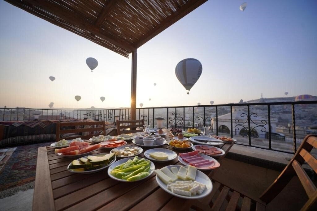 Территория Pashahan Hotel 3*