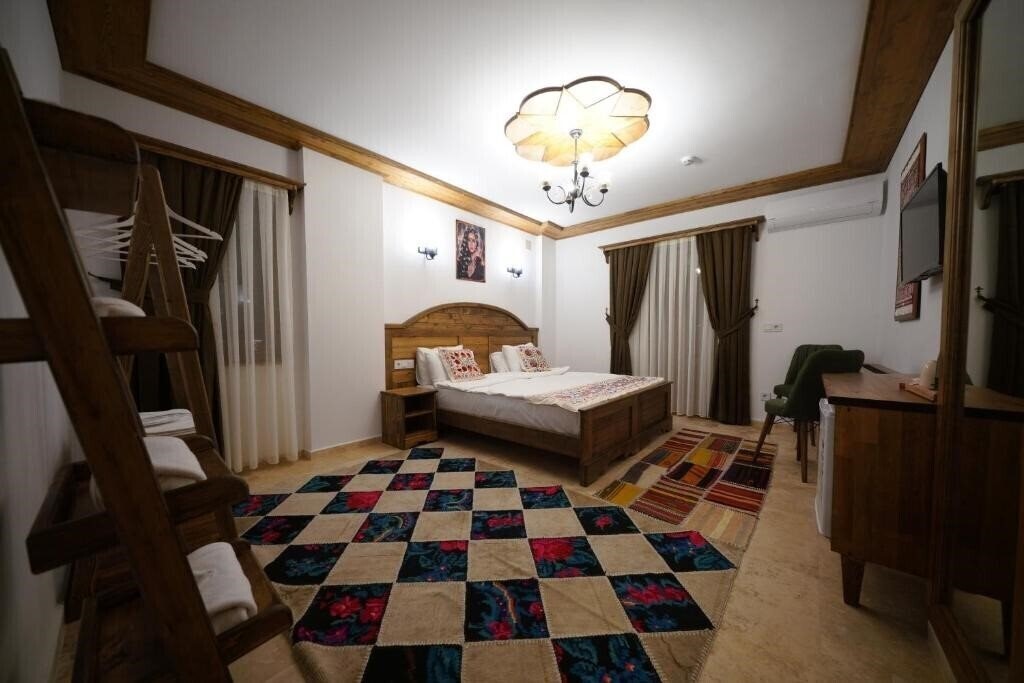 Апартаменты Pashahan Hotel 3*