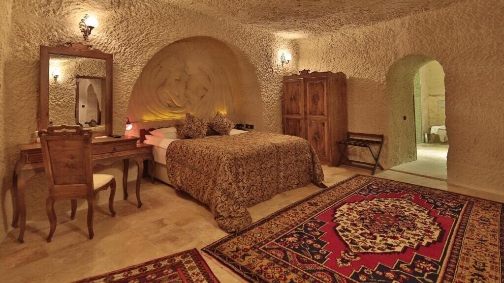 Фото Phocas Cave Suites 3*