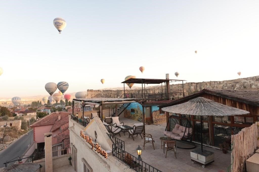 Готель Rose Valley House 3*