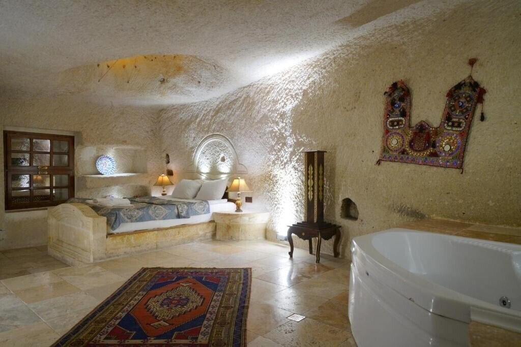 Готель Asteria Cave Hotel (ex. Lalezar Cave Hotel) 3*