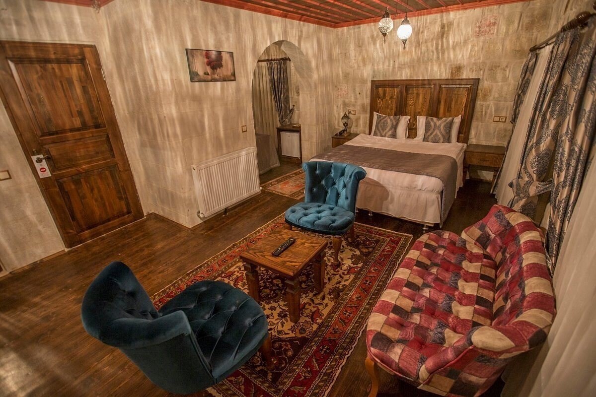 Отель Luna Cave Hotel No Certificate 3*