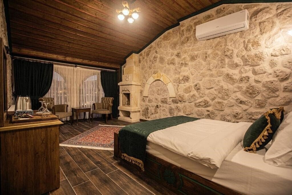Территория Ada Cave Suites 4*