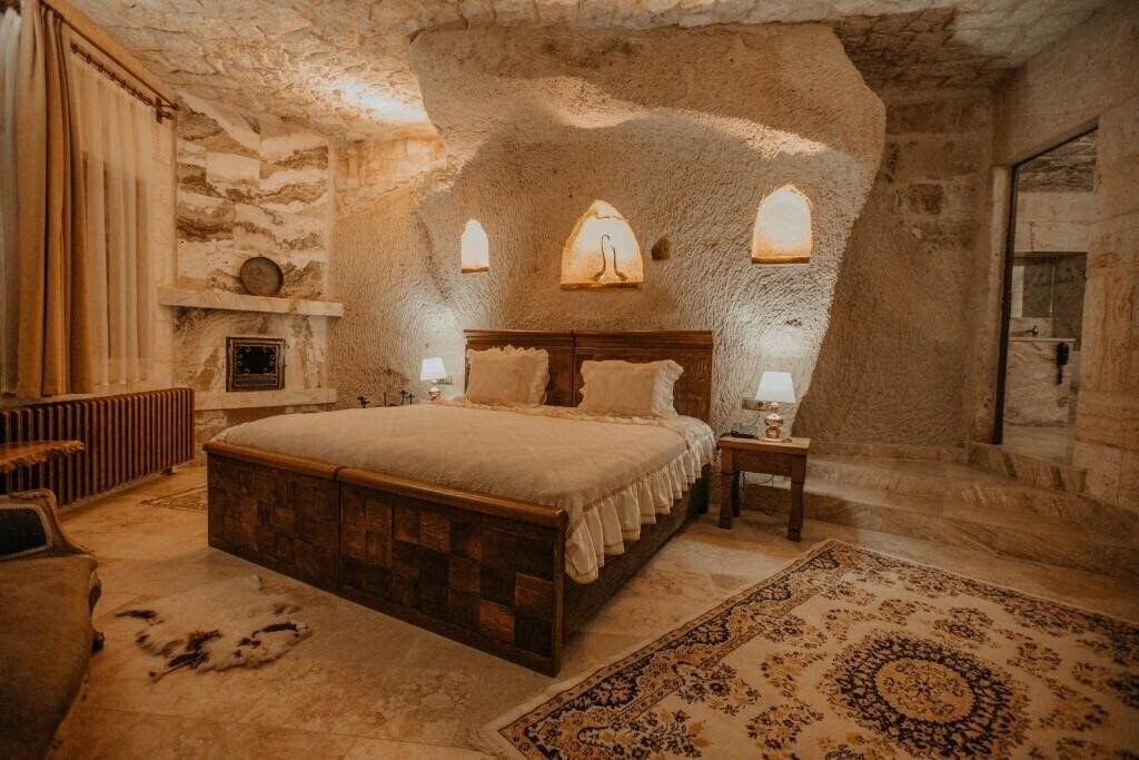 Панорама Serenus Cave Suites 4*