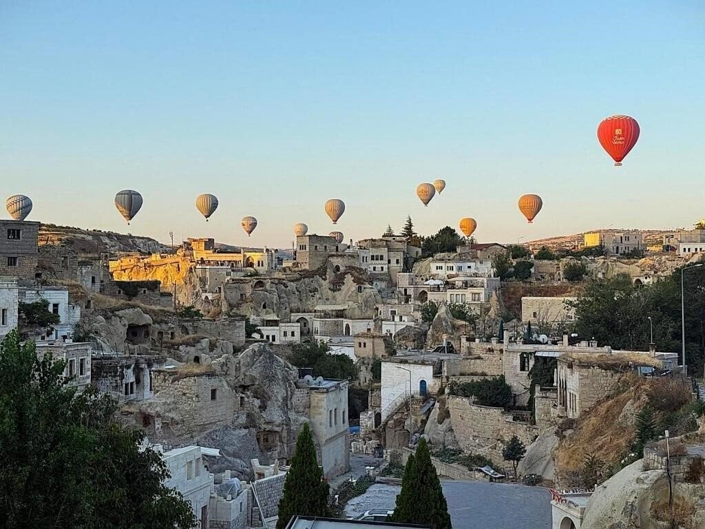 Апартаменты Serenus Cave Suites 4*