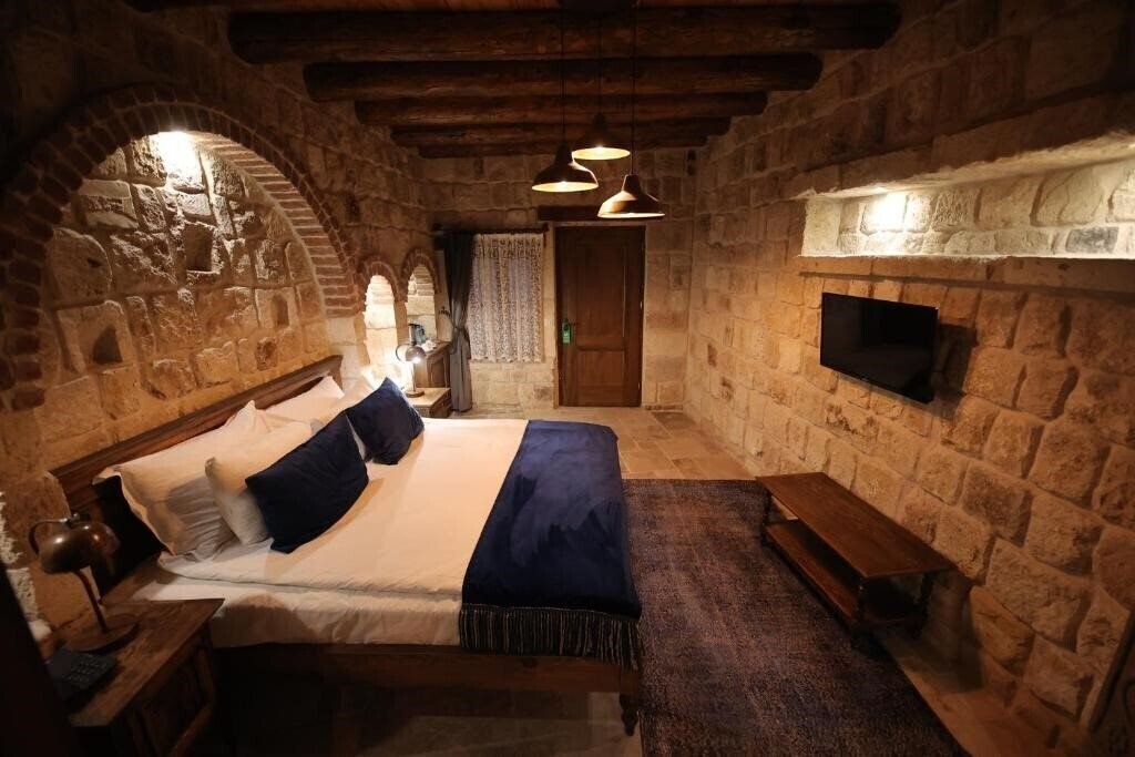 Фото Urgup Cave Suites Hotel 4*