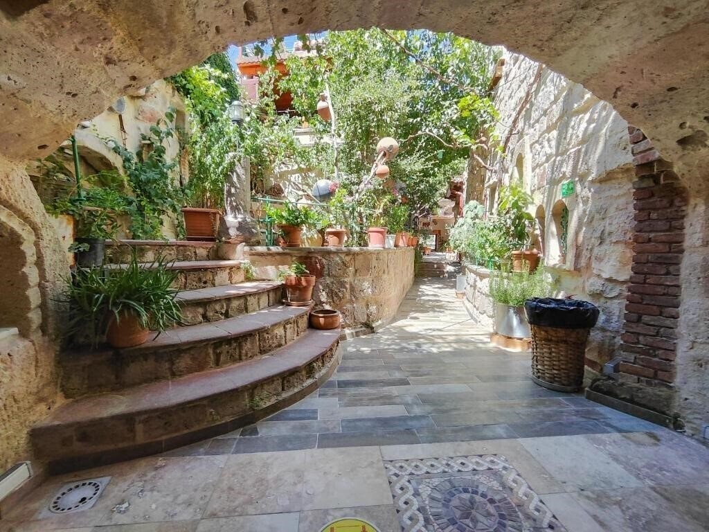 Вид Vintage Cave House 3*