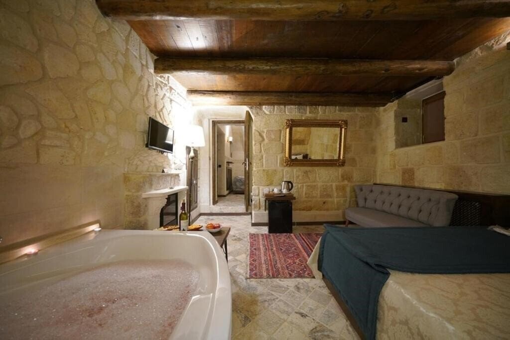 Панорама Arte Cave Hotel 4*