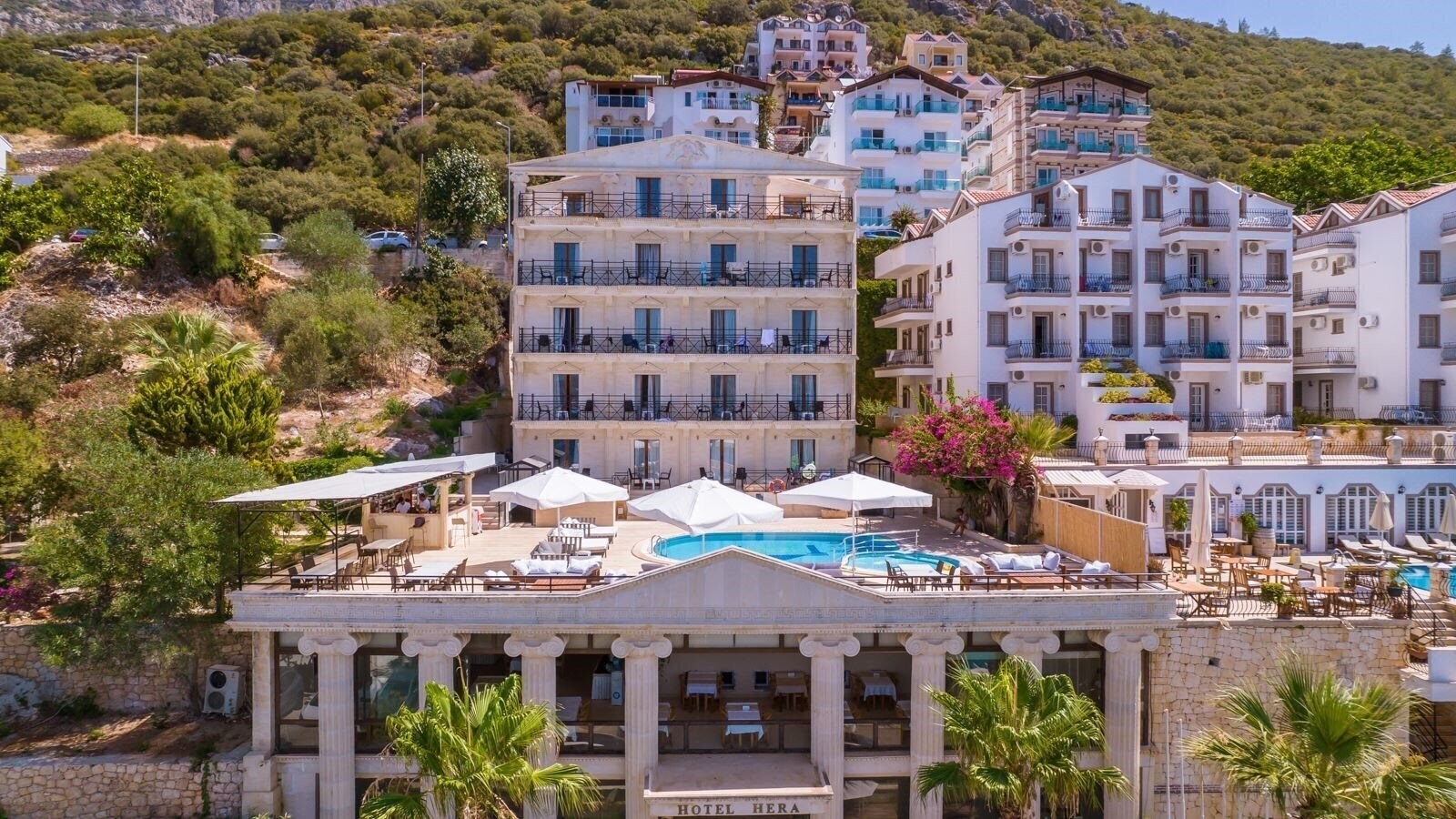 Вид Hera Hotel 3*