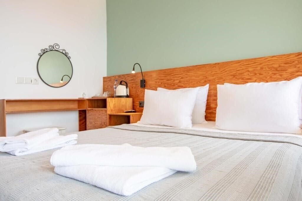 Территория Mavilim Hotel Kas 3*