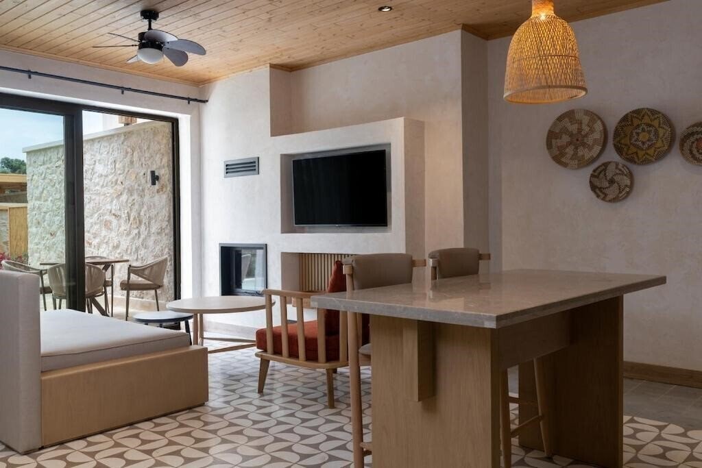 Территория Radisson Blu Hotel Kas 4*