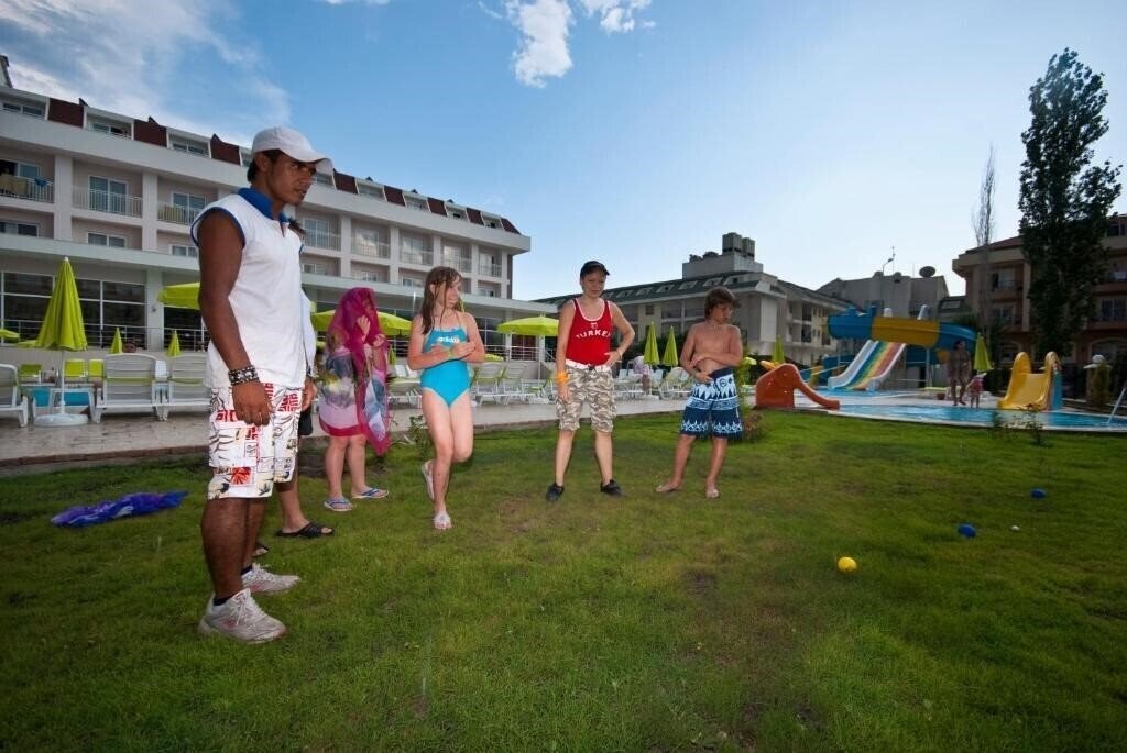 Апартаменты White Lilyum Hotel 5*