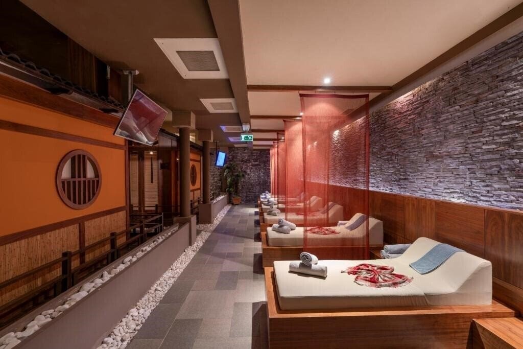 Фото Limak Limra Hotel & Resort 5*
