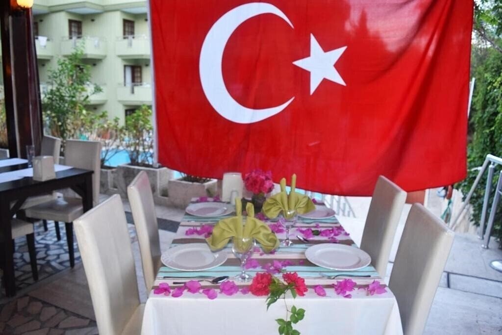 Территория Ares City (ex. Kami Hotel) 3*