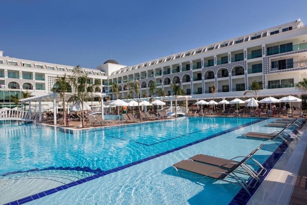 Фото Karmir Resort & SPA 5*