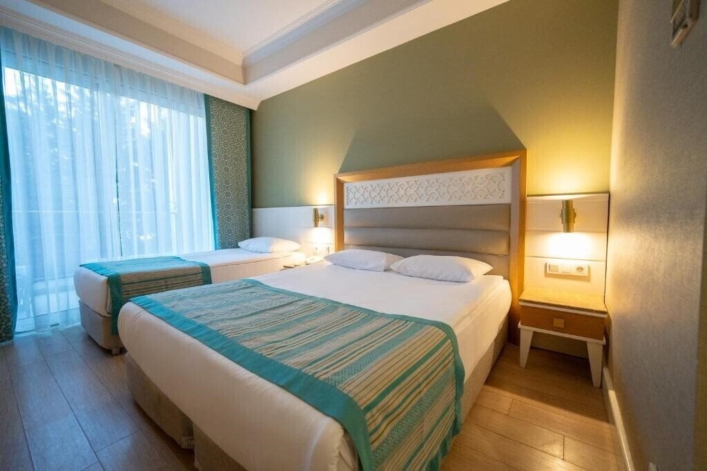 Вид Karmir Resort & SPA 5*