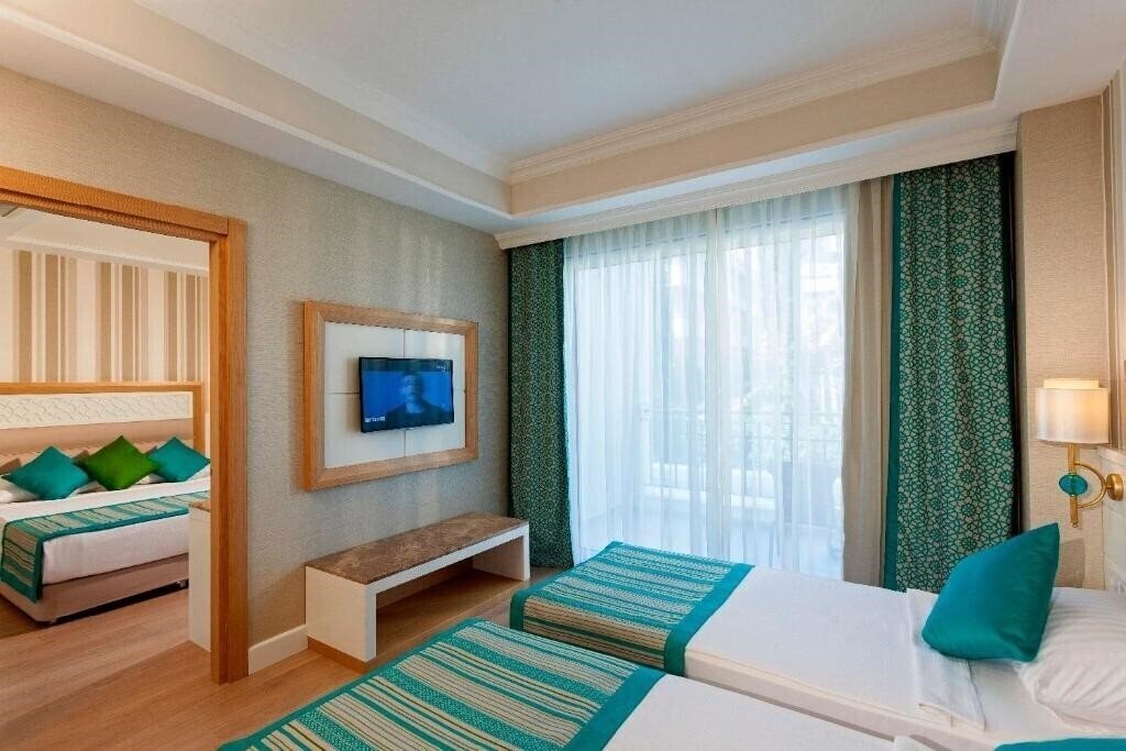 Территория Karmir Resort & SPA 5*