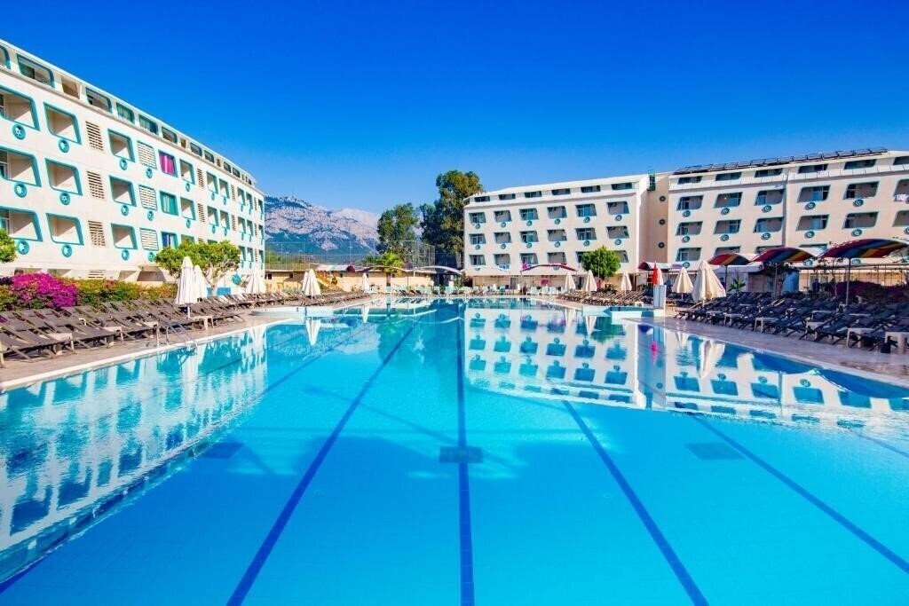 Отель Daima Biz Resort 5*