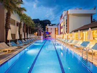 Отель Lancora Beach Hotel 4*