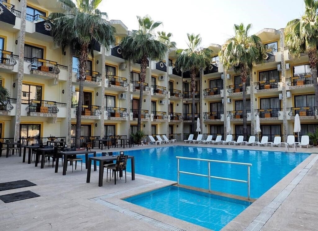 Территория Club Herakles 3*