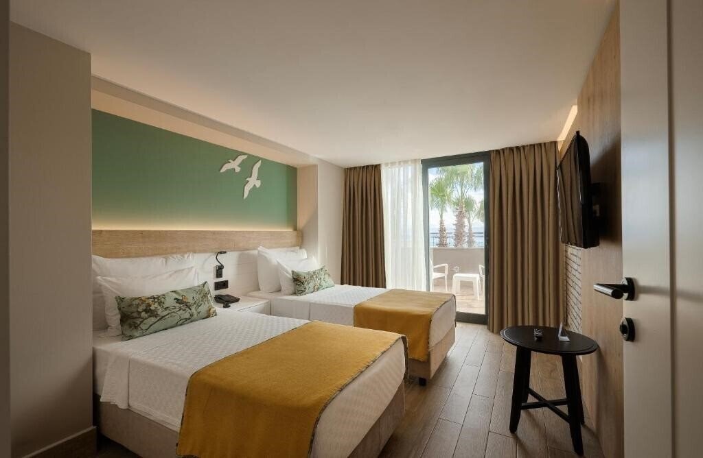 Панорама Sailor's Beach Club 5*