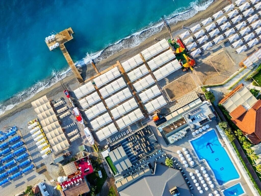 Фотографія Sailor's Beach Club 5*