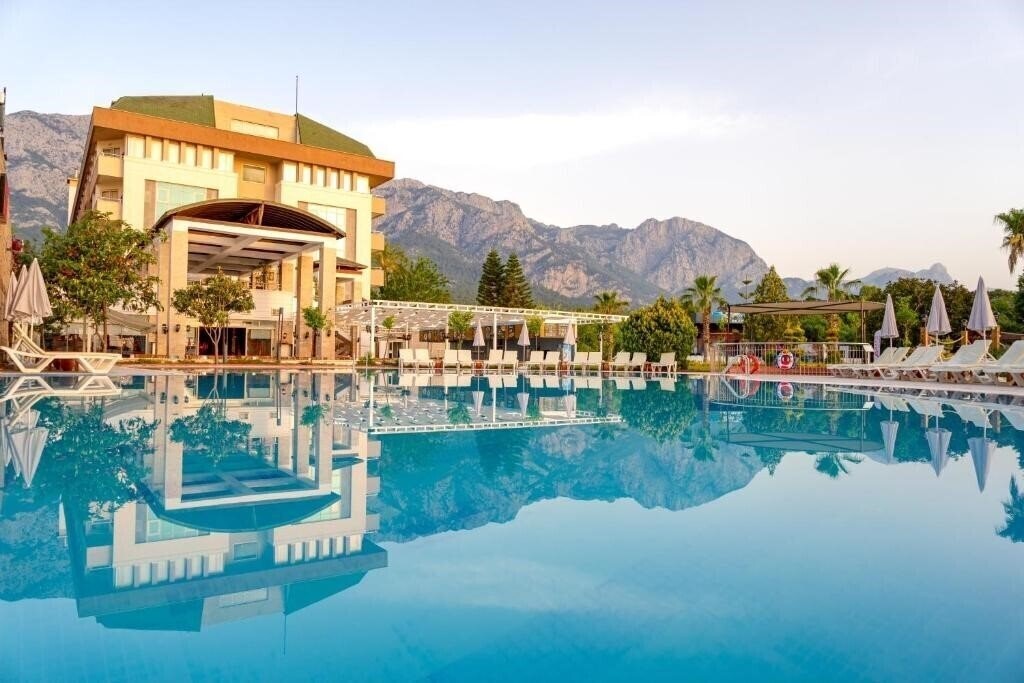 Панорама Armas Gul Beach Hotel (ex. Otium Gul Beach Resort) 5*