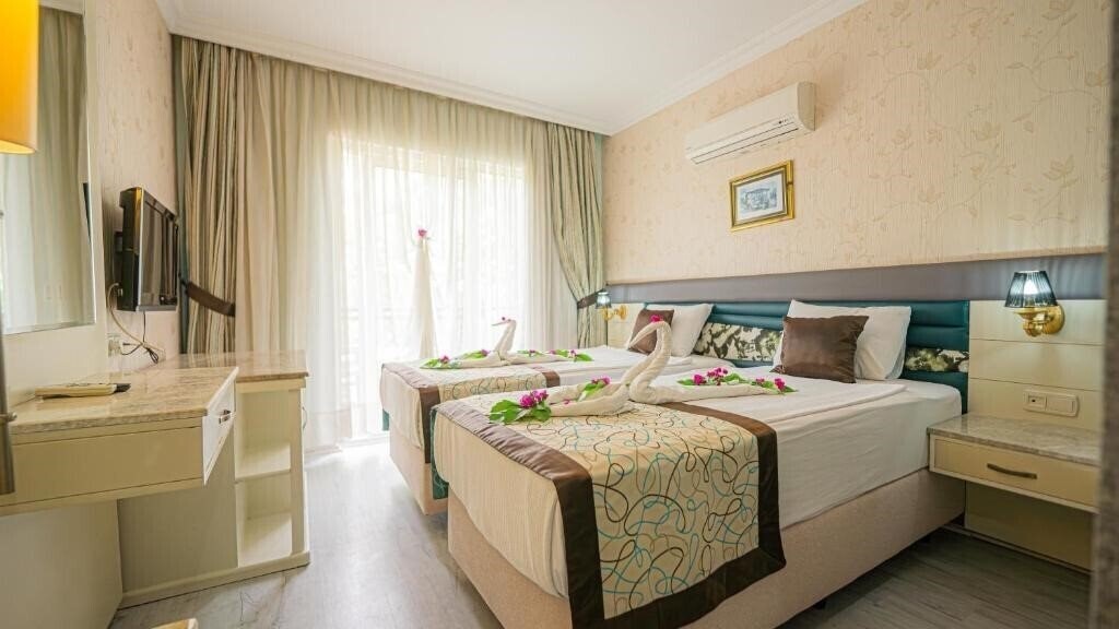 Фото Rios Beach Hotel 4*