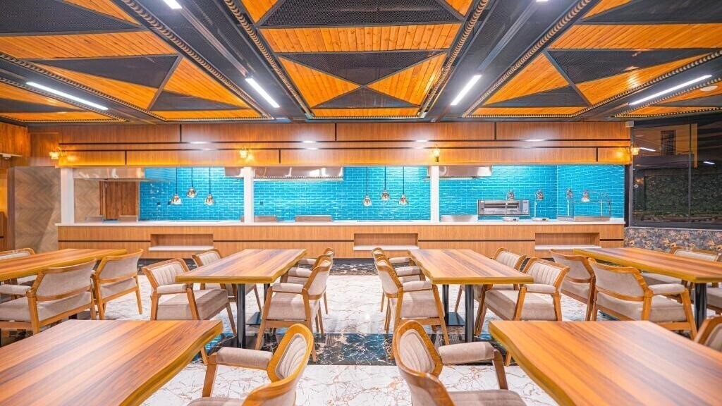 Вид Rios Beach Hotel 4*
